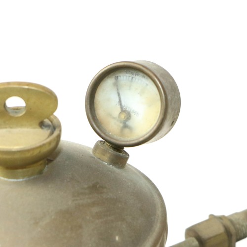 Aparato para proporcionar luz incandescente mediante gas de alcohol modelo Mita